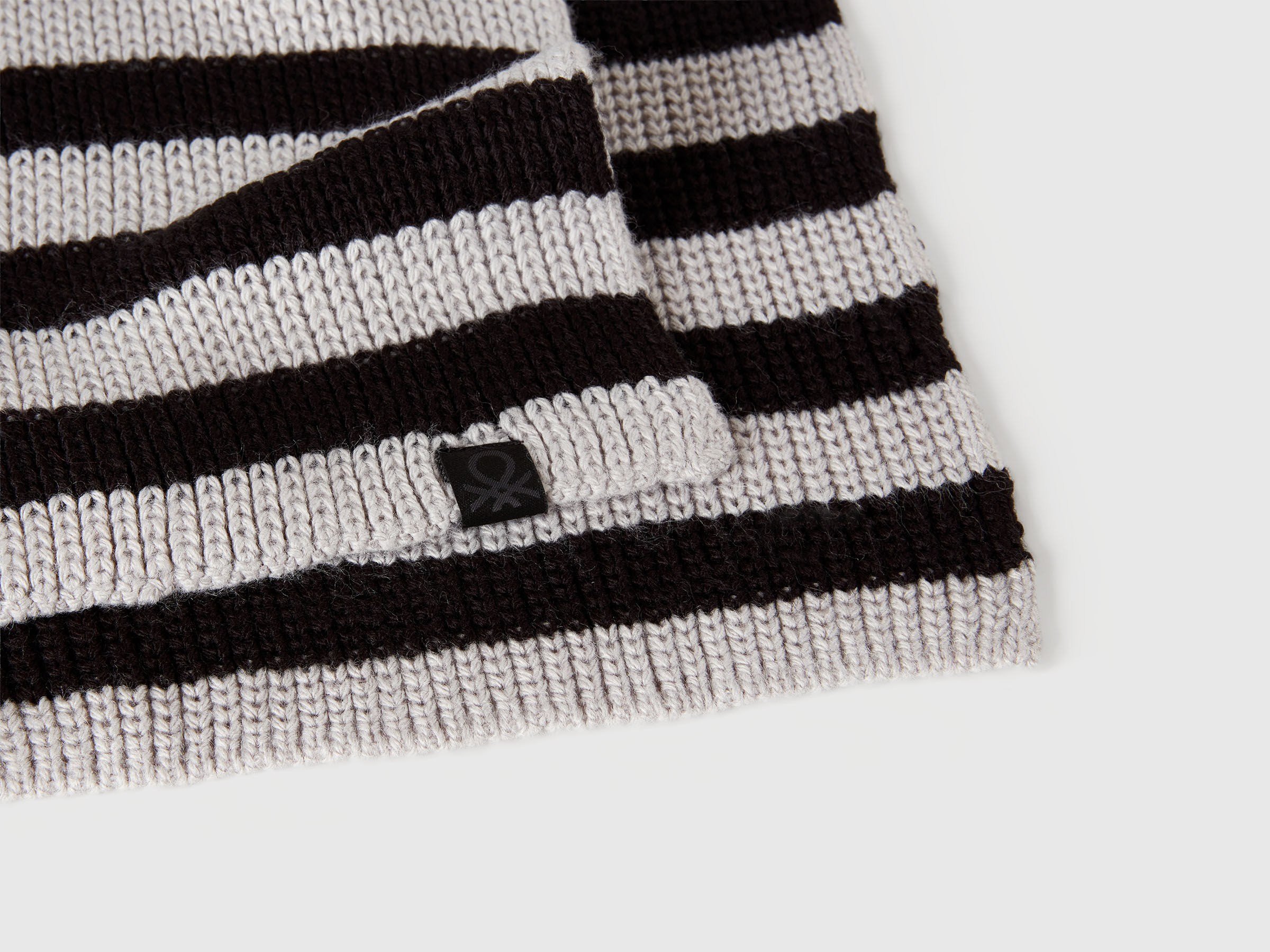 KNITTED SCARF Menino image number 3